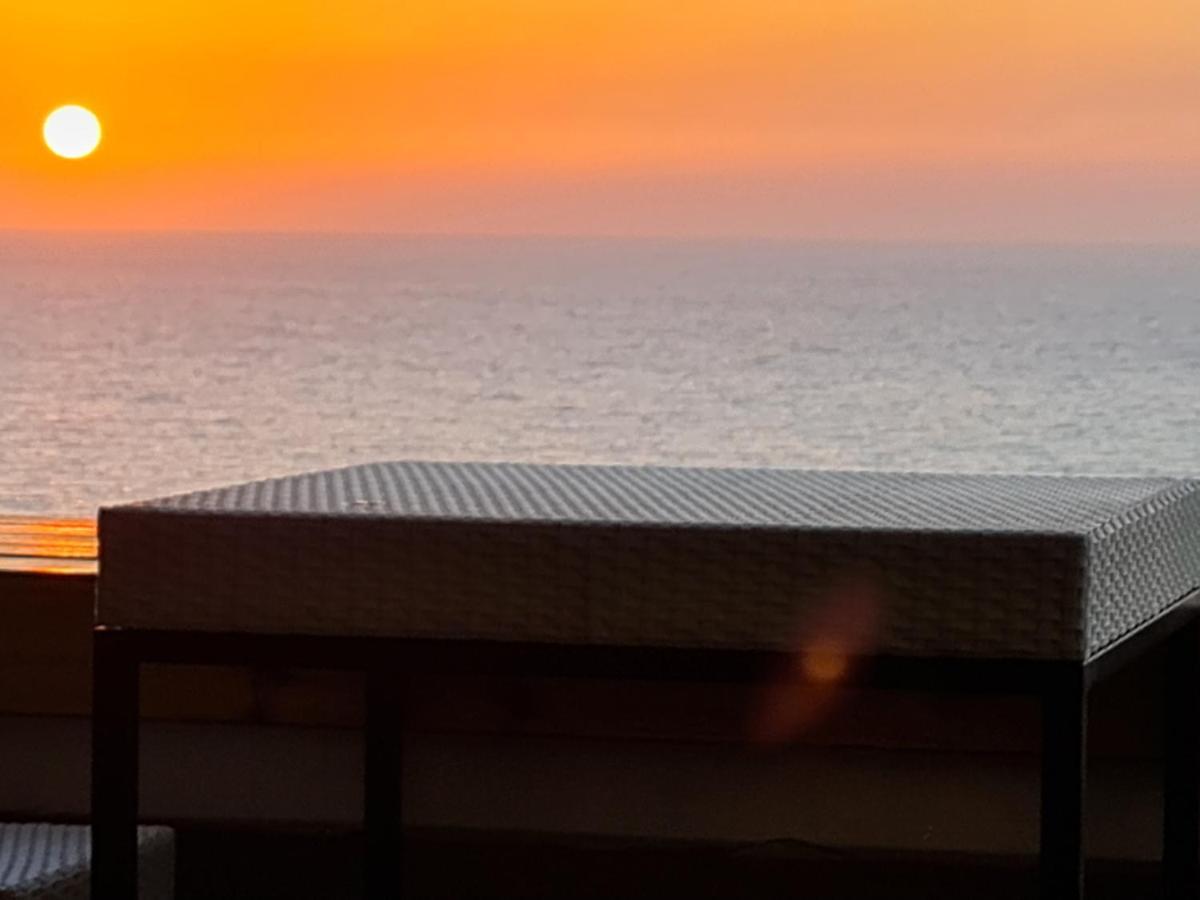 Magic On The Sea-Suites With A Private Jacuzzi And A Private Sea View Netanja Buitenkant foto