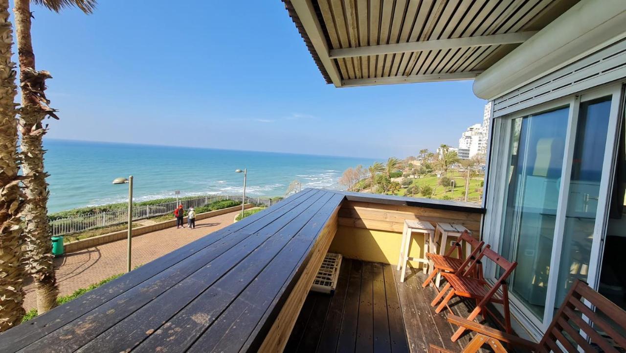Magic On The Sea-Suites With A Private Jacuzzi And A Private Sea View Netanja Buitenkant foto