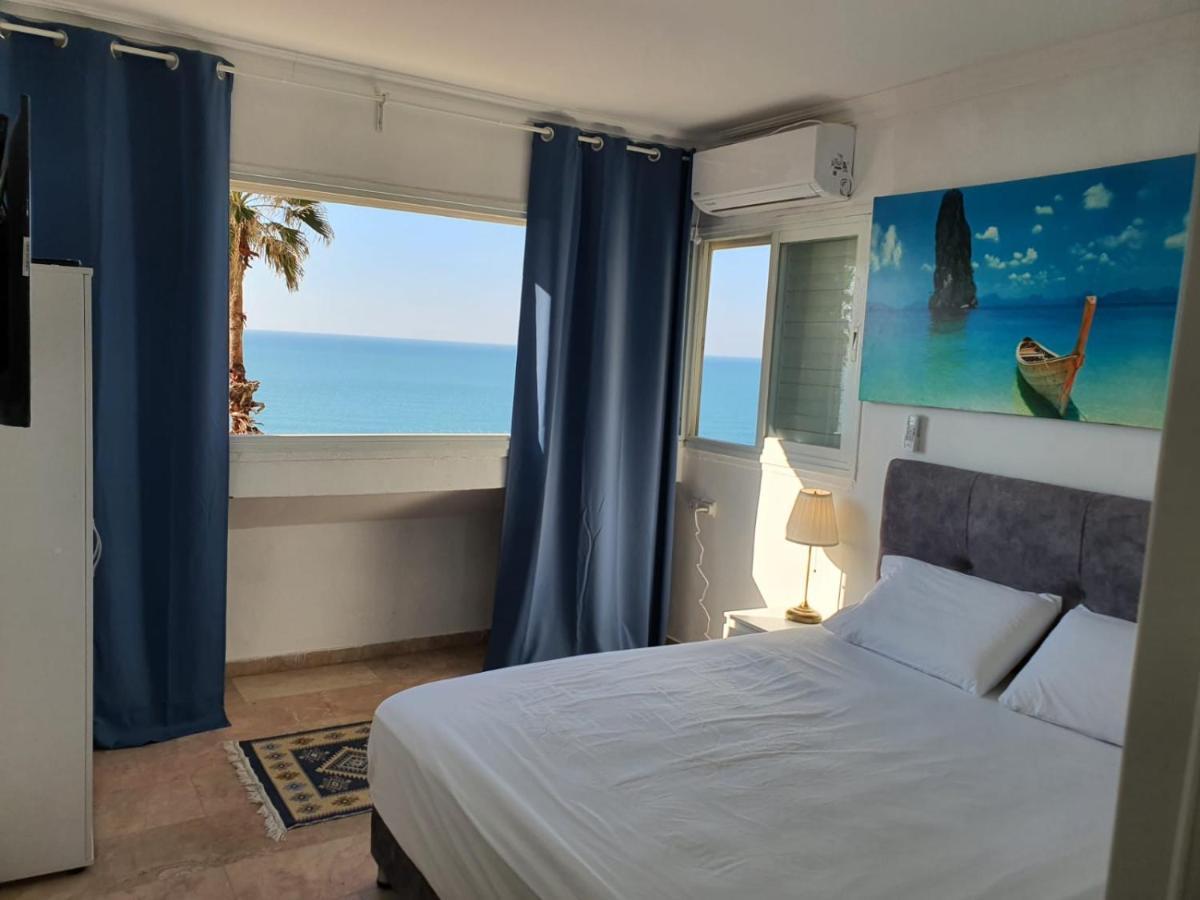 Magic On The Sea-Suites With A Private Jacuzzi And A Private Sea View Netanja Buitenkant foto