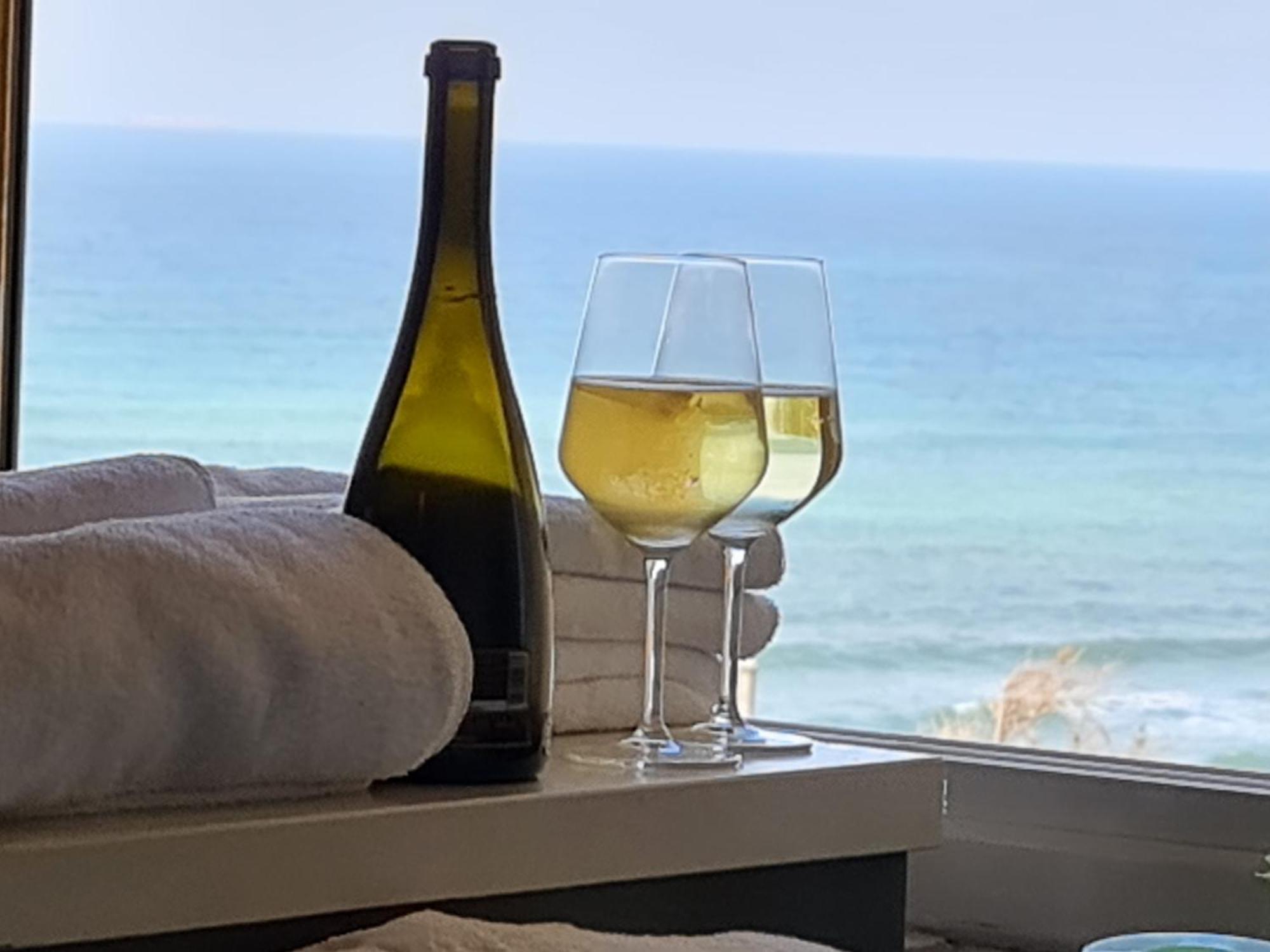 Magic On The Sea-Suites With A Private Jacuzzi And A Private Sea View Netanja Kamer foto